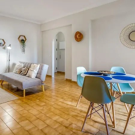 Ocean Breeze 1 Bdr Flat In By Lovelystay Appartamento Portimão